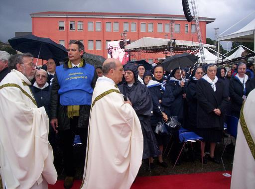 Foto dalla cerimonia di Beatificazione sr Giuseppina Nicoli - 3 Febbraio 2008 (14).JPG